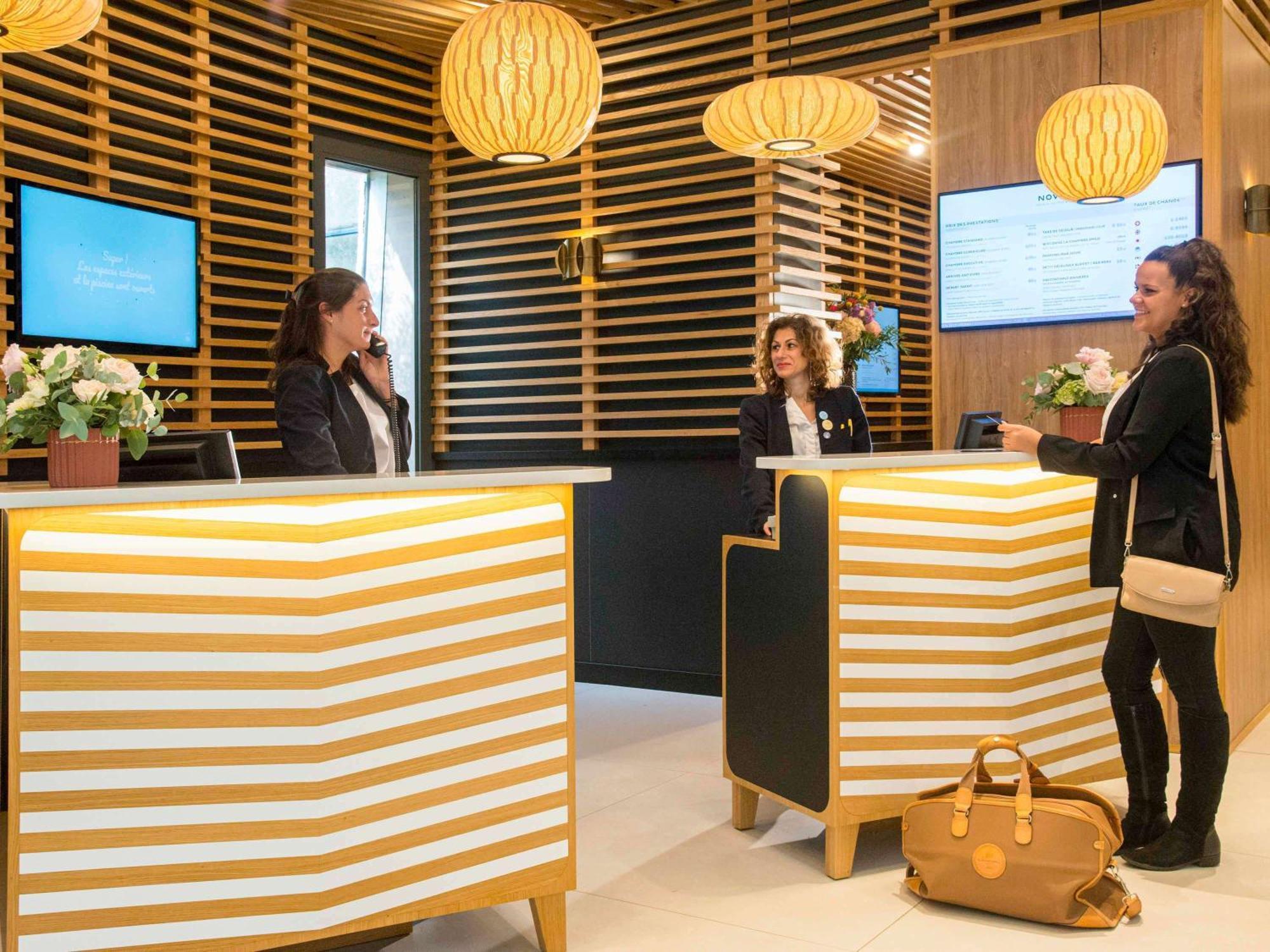 Novotel Arenas Aeroport Hotel